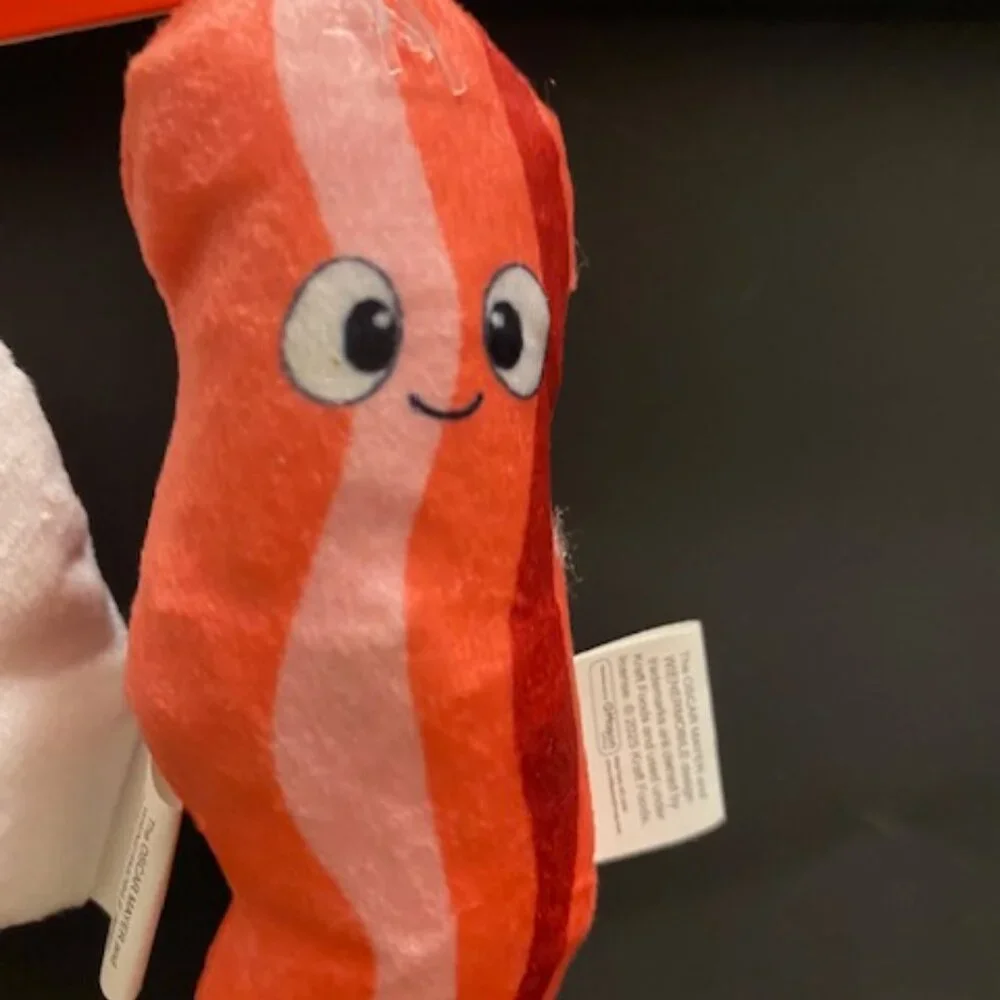 Oscar Mayer Plush 2ct Cat Toys *Sunny Side up egg and a piece of bacon*